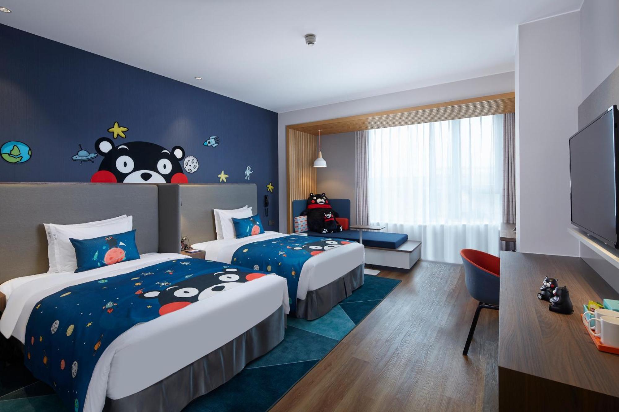 Holiday Inn Express Shanghai Kangqiao By Ihg Экстерьер фото