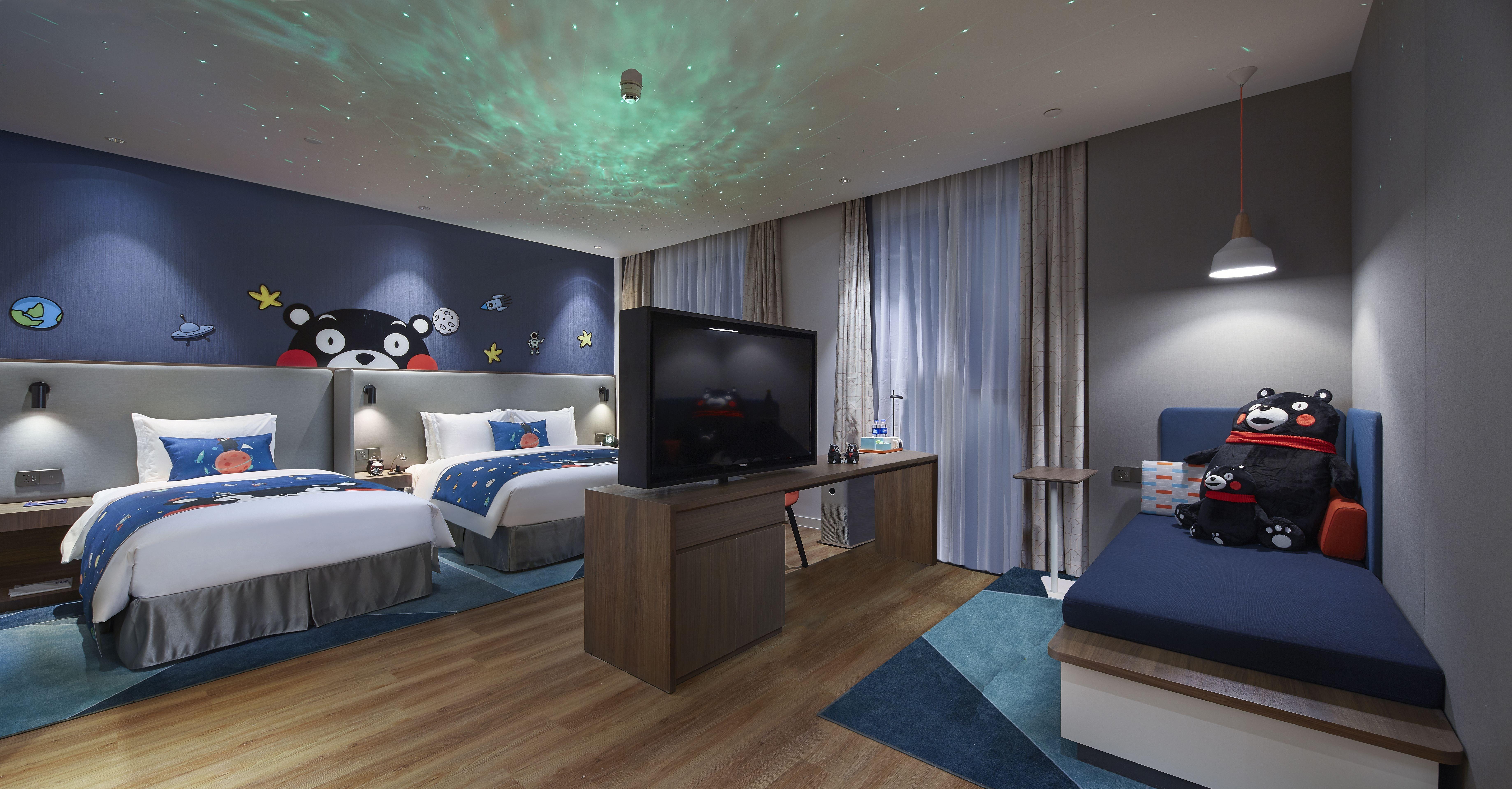 Holiday Inn Express Shanghai Kangqiao By Ihg Экстерьер фото