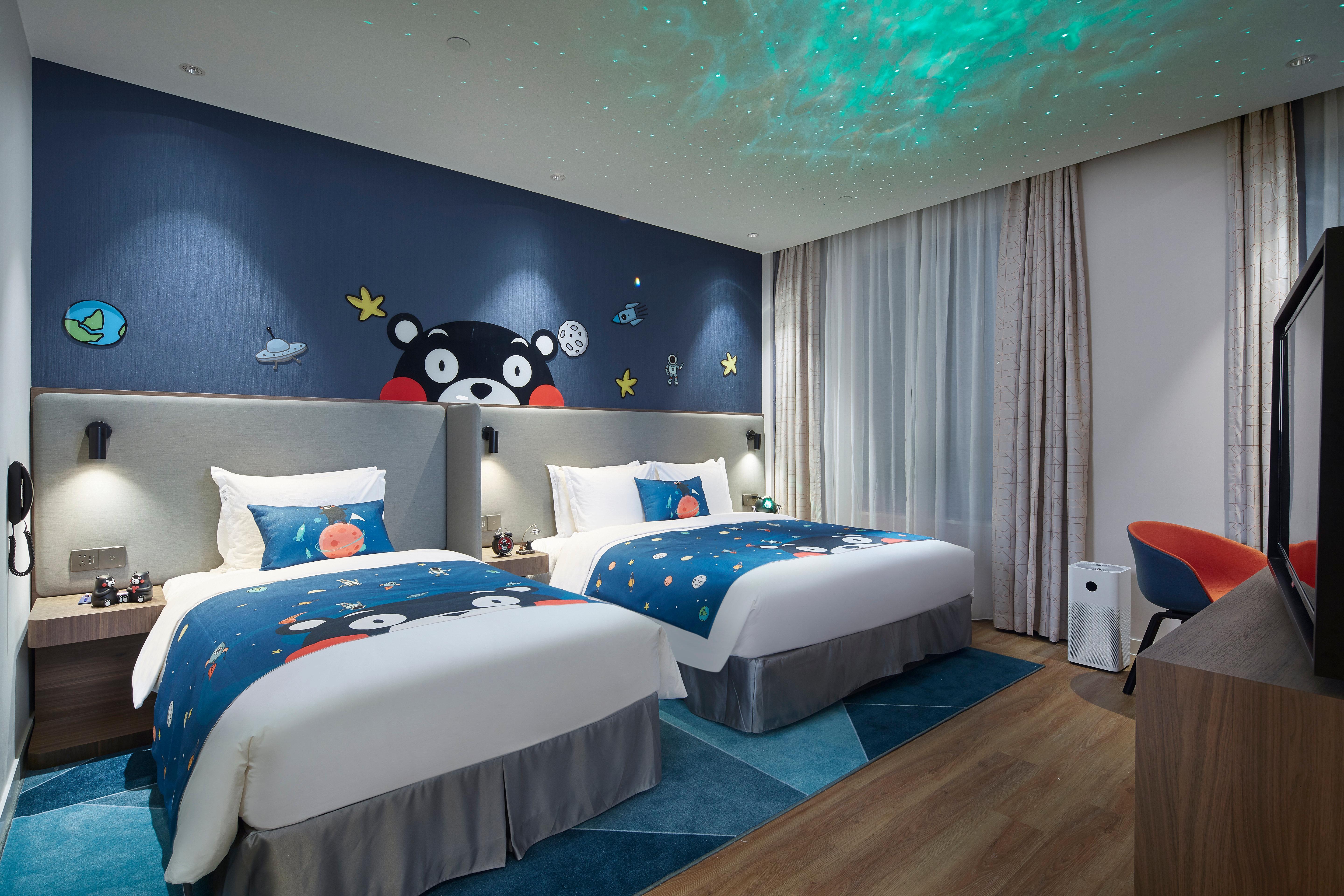 Holiday Inn Express Shanghai Kangqiao By Ihg Экстерьер фото
